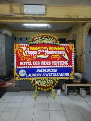Papan Bunga di Wanakaya Haurgeulis